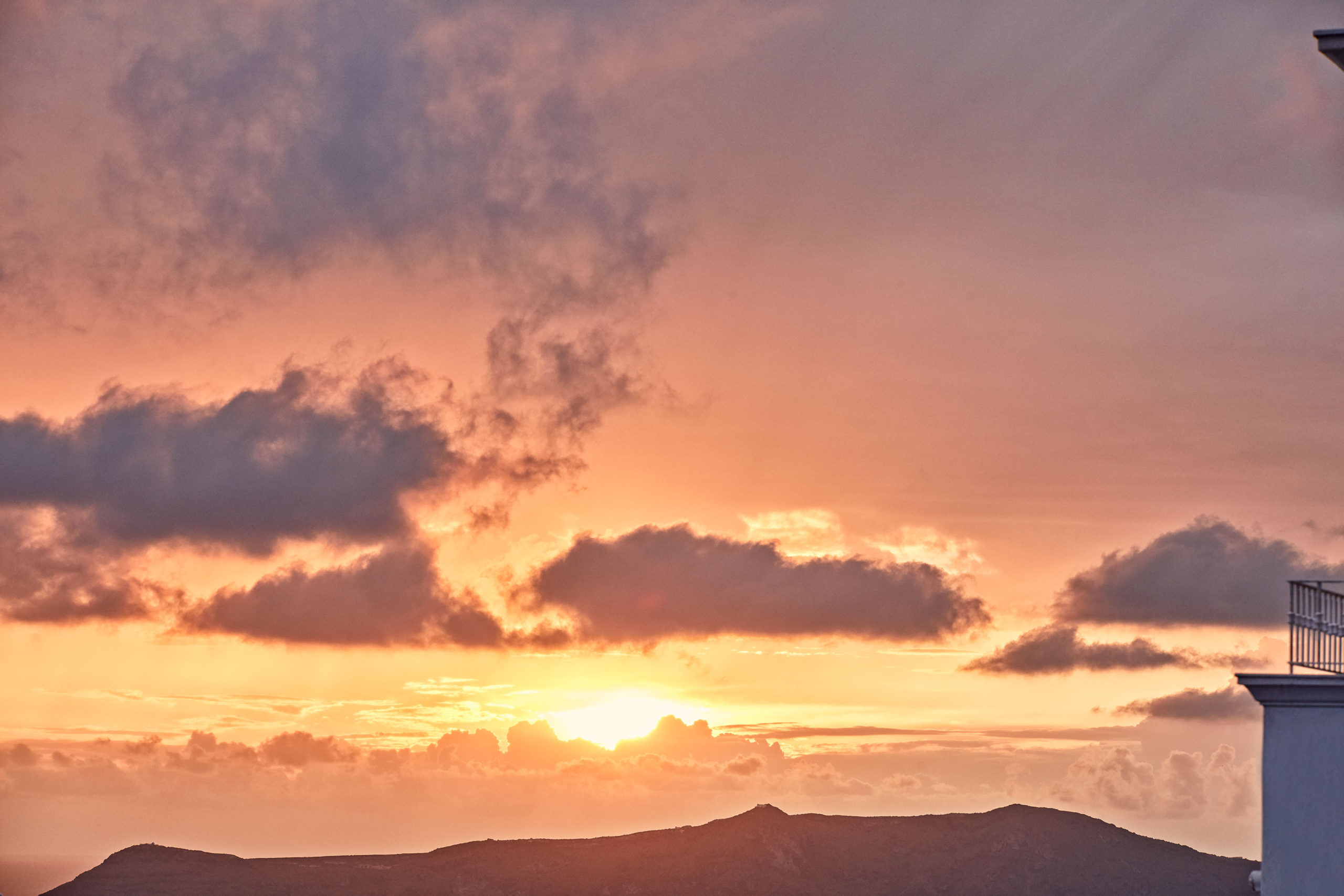 The Best Sunset Spots In Santorini!